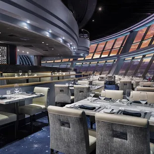 sushi and sashimi, interior