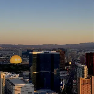 The strip view (including the sphere!)