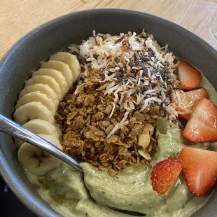 Pistachio Smoothie Bowl