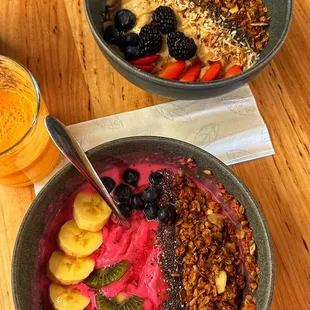 Banana Nut Butter Smoothie Bowl