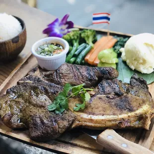 T bone steak (20 oZ) ( chef selection )