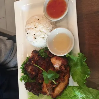 L11. Crispy Chicken Over Rice