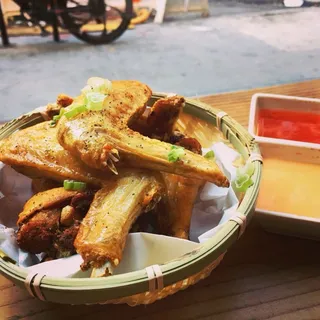 Thai Chicken Wings