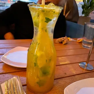 Thai tea mojito