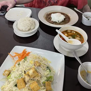 Pad Sen Mee, Tom Yum Soup Lunch, Gaprow Lunch