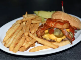 Longshots Billiards & Darts