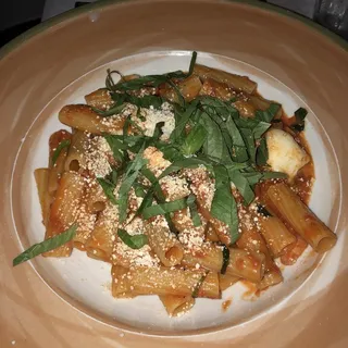 Rigatoni al Filo di Fumo