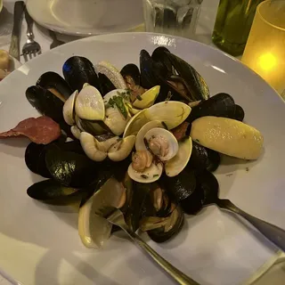 Cozze E Vongole All Calabrese