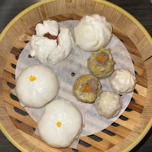 D1. Dim Sum Platter