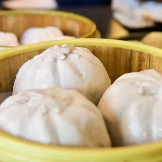 D7. Steamed Taro Bun