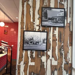 ows a picture of a restaurant with peeling paint on the walls