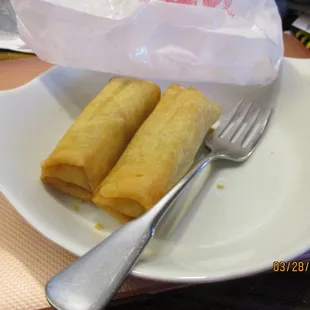 Top&apos;s China, New Kent: Wonderful Spring Rolls. The only part of the meal that I would like to repeat. They were good au naturale.