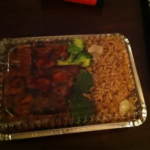 General Tso's combo plate