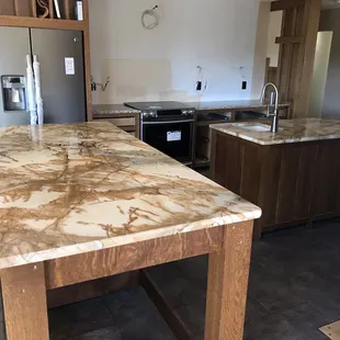 Two islands - quartzite Stonewood