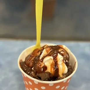 Sweet Coconut(Non Fat) Froyo + Toppings with Color Changing Spoon~ It taste like fresh coconut, I was hooked!!