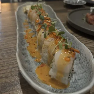Spicy Hotate roll