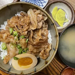 E7. Buta Shogayaki Don