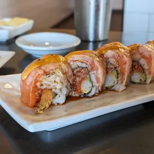 Salmon belly truffle roll