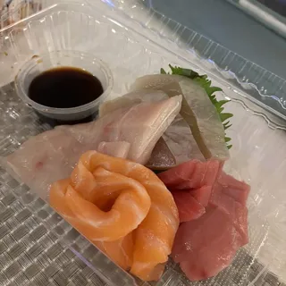 Sashimi Set (8)