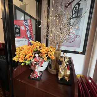 interior, ramen and noodles