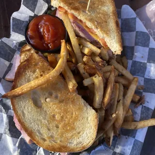Classic BLT