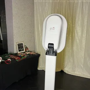 Glam Photo Booth