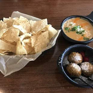 Green Chile Queso