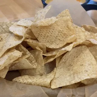 Queso and Chips - 1/2
