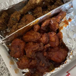fried chicken wings, chicken, poultry, chicken wings and fried chicken, bbq wings, food, chicken wings, bbq chicken, fried chicken