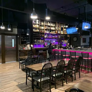 the bar and dining area