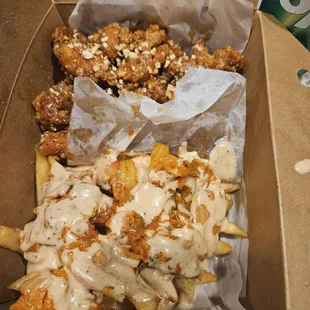 Combo - Street Style w/ kimchi fries yangnyeom chicken