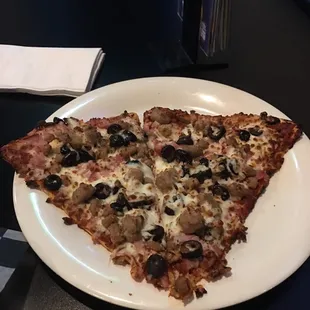 1/4 order pizza smallest you can order. You can have up to 4 toppings included