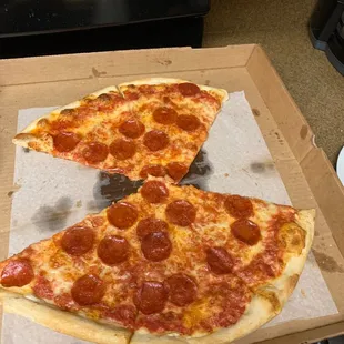 Pizza was the redeeming factor! Was good but not great a little dry on the sauce side but that&apos;s just a personal preference.