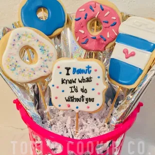 Valentine&apos;s Day Bouquet Cookie Option 2