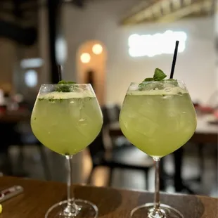 Virgin cucumber mojito