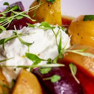 Betabeles con Requeson