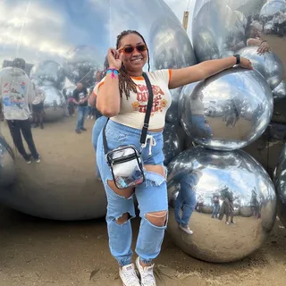 Taneesia M.
