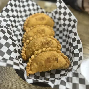 Empanadas de carne (Beef empanadas)