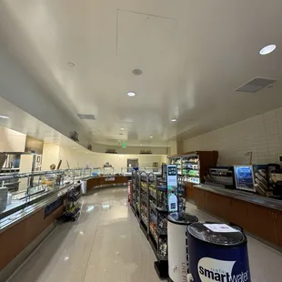 sushi and sashimi, interior