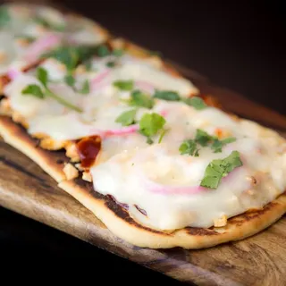 BBQ CHICKEN FLAT BREAD