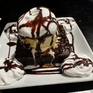 BROWNIE SUNDAE