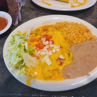 Ordered flatus got enchilatas, still very good.