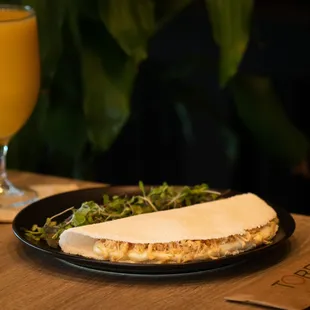 Pulled chicken with Brazilian cream cheese