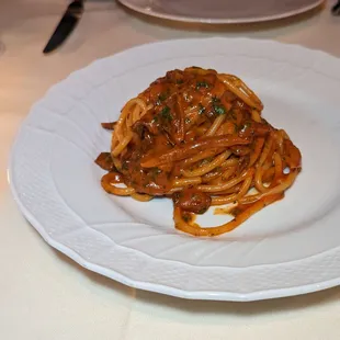 SPAGHETTI WITH LAMB AMATRICIANA
