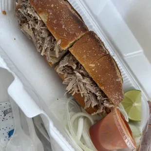 Torta Ahogada De Carnitas