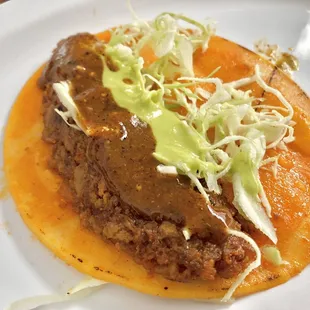 Taco de Canasta de Chicharron