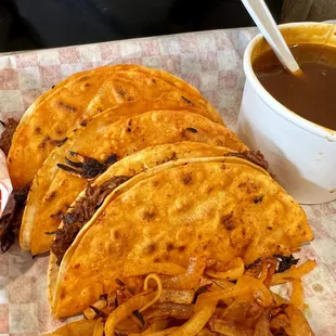 Tacos de Barbacoa