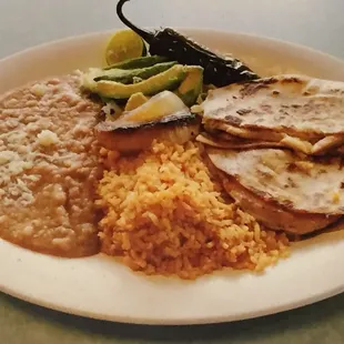 a plate of mexican food