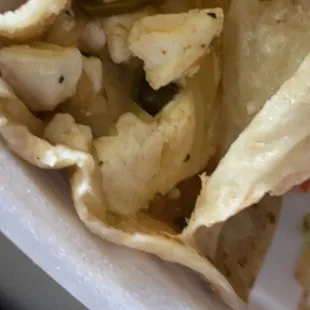 No rajas just cheese and onions  and a jalapeño lmao
