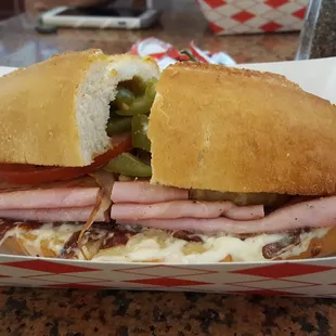 Torta hawaiana grande ( hawaiian torta)